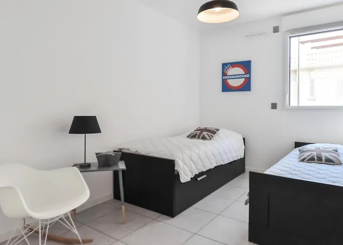 Apartment 3 Pieces Moderne Avec Piscine Au Palm - 3 Pieces Moderne Avec Piscine Au Palm Mae-1803 *